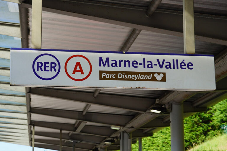 How to Get to Disneyland Paris From Paris