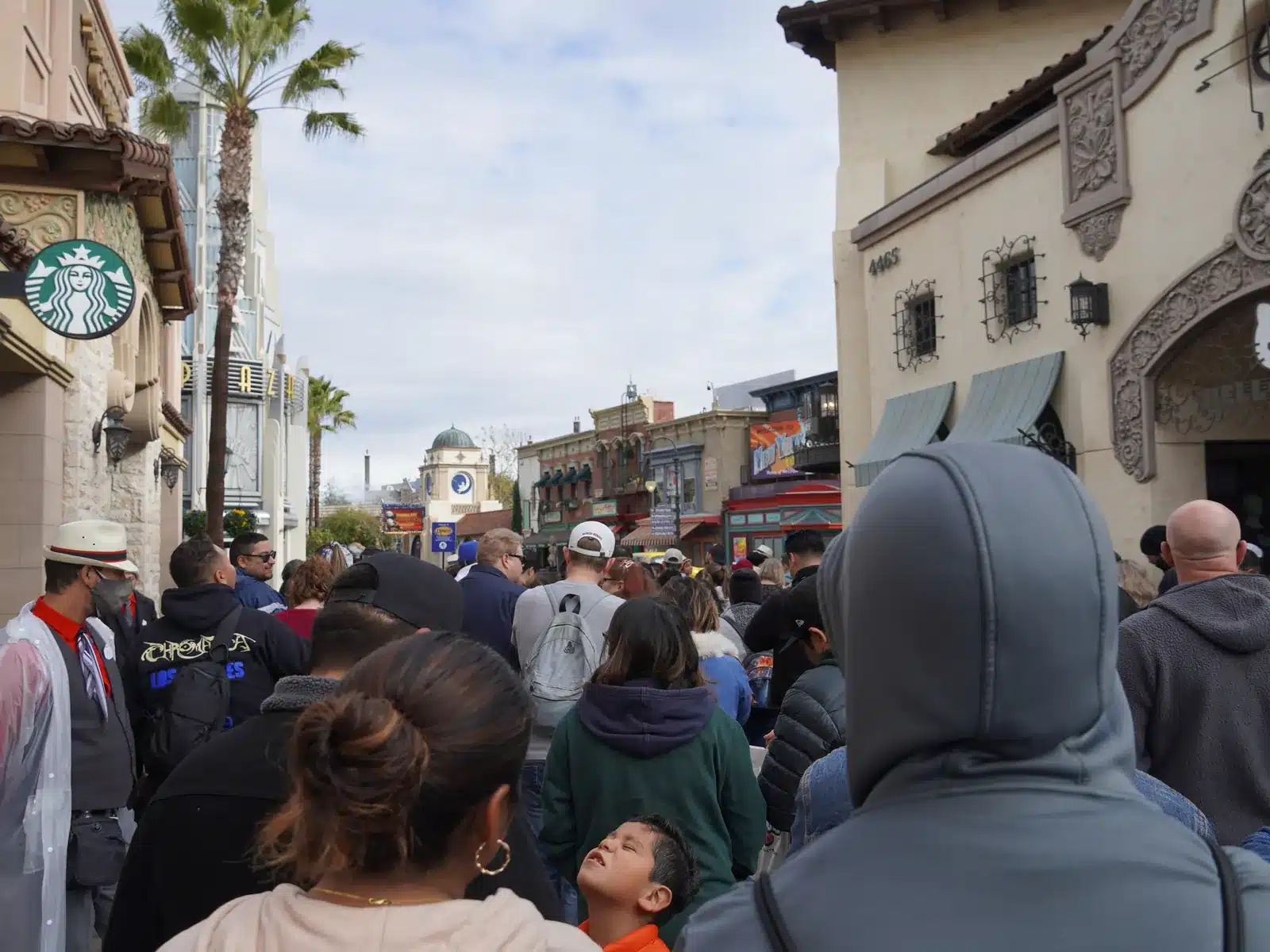 Crowd held on Main Universal Way between the Hello Kitty store and Starbucks before opening at Universal Studios Hollywood