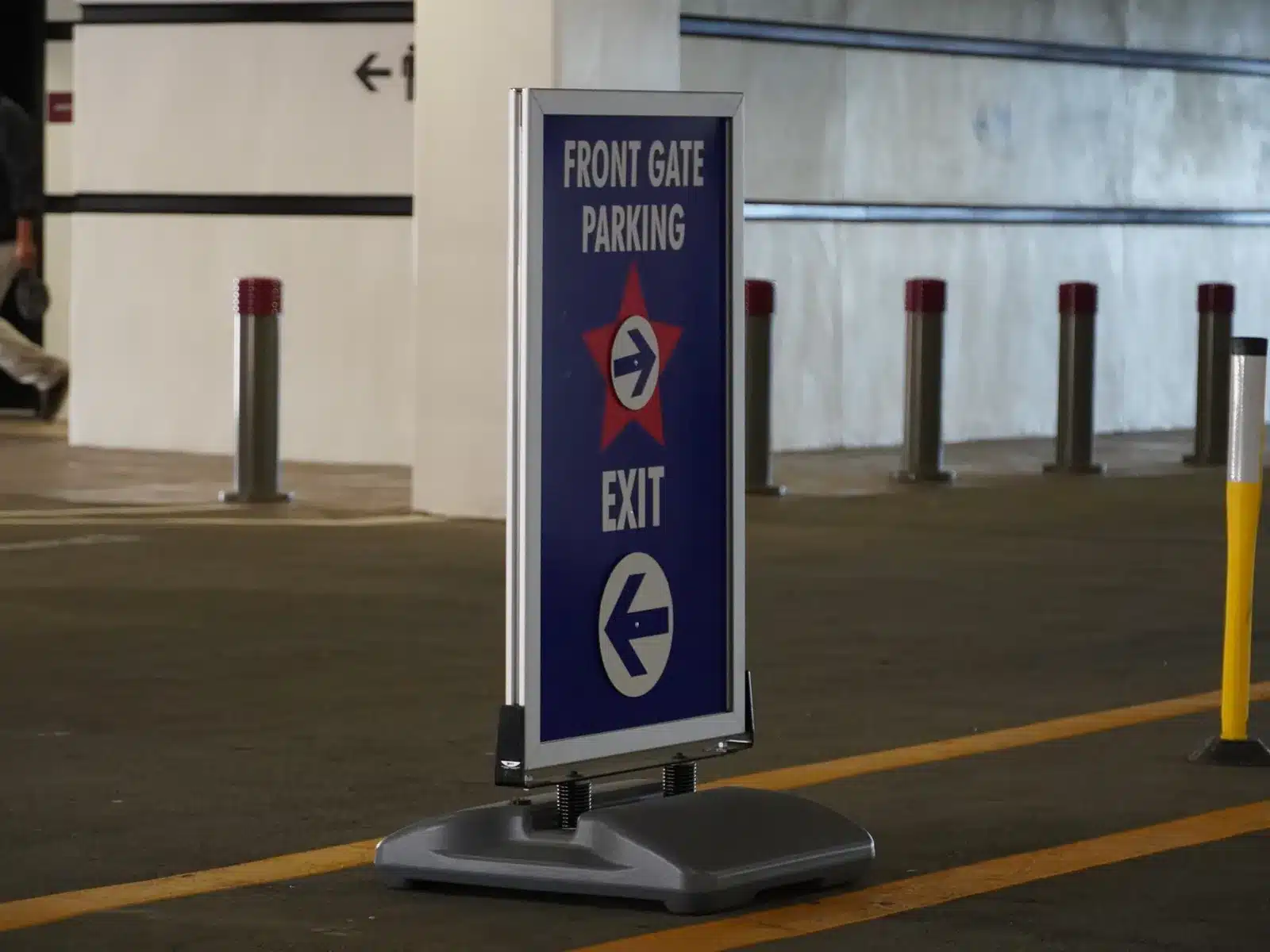 Front Gate Parking direction sign inside a Universal Studios Hollywood garage